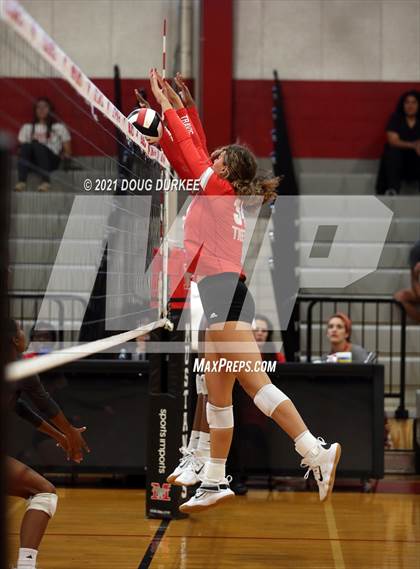 Thumbnail 2 in Fort Bend Travis @ Memorial photogallery.