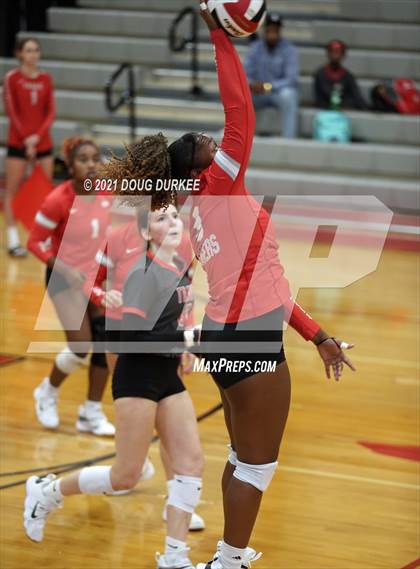 Thumbnail 3 in Fort Bend Travis @ Memorial photogallery.