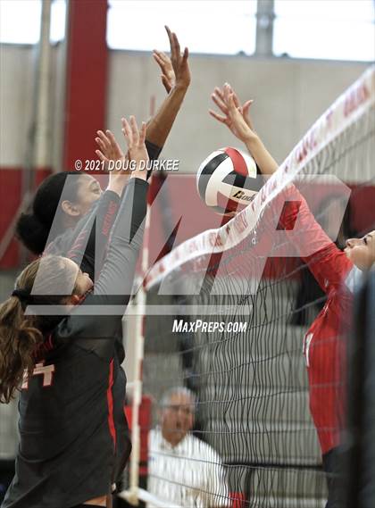 Thumbnail 1 in Fort Bend Travis @ Memorial photogallery.