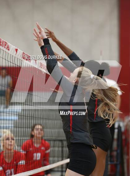 Thumbnail 2 in Fort Bend Travis @ Memorial photogallery.