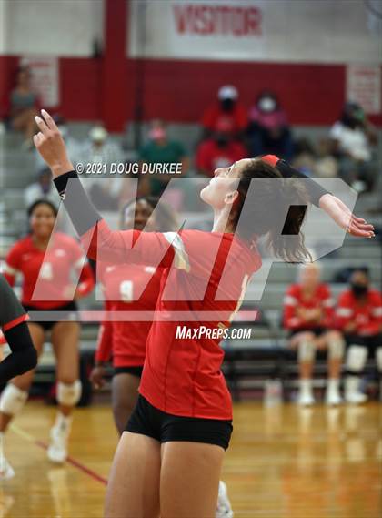 Thumbnail 3 in Fort Bend Travis @ Memorial photogallery.