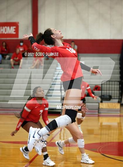 Thumbnail 1 in Fort Bend Travis @ Memorial photogallery.