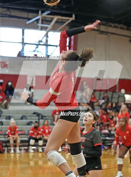 Thumbnail 3 in Fort Bend Travis @ Memorial photogallery.