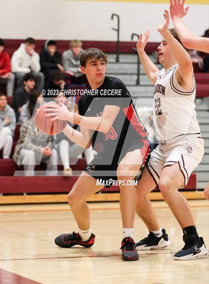 Thumbnail 2 in Hilton @ Mendon photogallery.