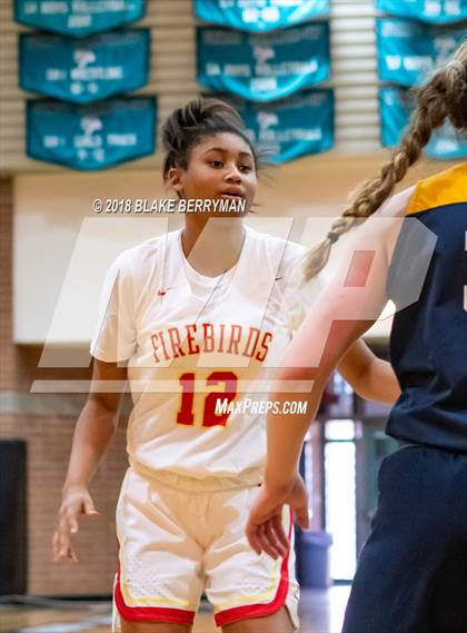 Thumbnail 3 in William Penn Charter vs Chaparral (Nike Tournament of Champions) photogallery.