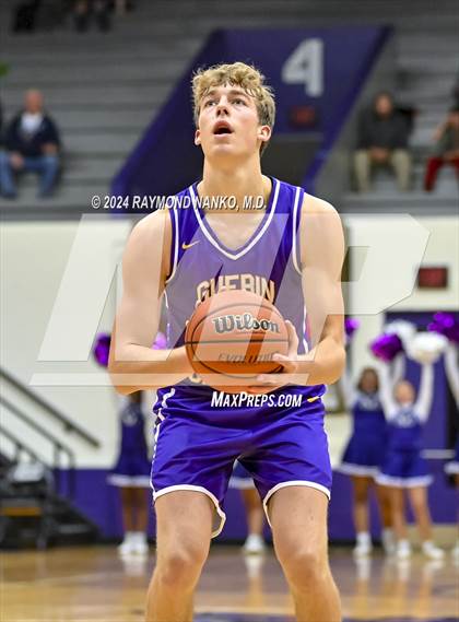 Thumbnail 2 in Guerin Catholic @ Muncie Central photogallery.