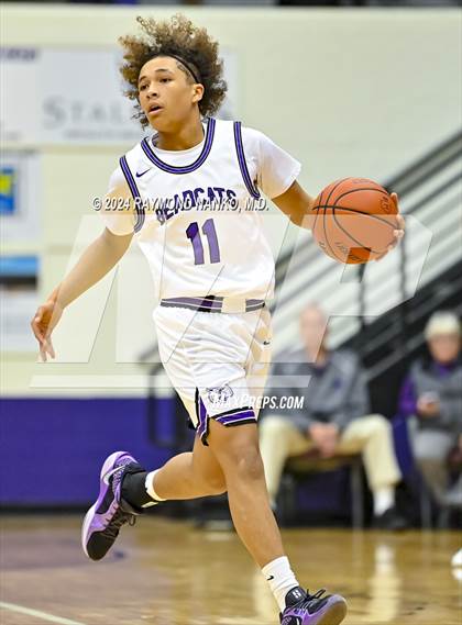 Thumbnail 3 in Guerin Catholic @ Muncie Central photogallery.