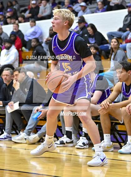 Thumbnail 2 in Guerin Catholic @ Muncie Central photogallery.