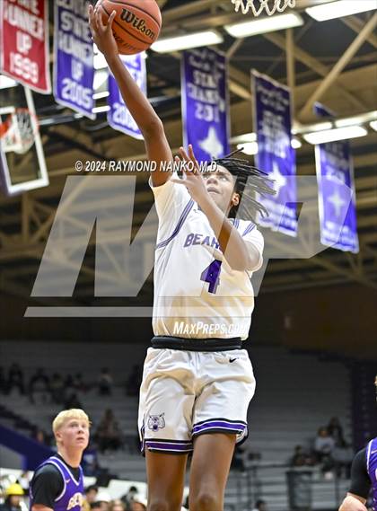 Thumbnail 3 in Guerin Catholic @ Muncie Central photogallery.