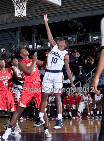 Thumbnail 2 in South Grand Prairie vs. Kimball (DJH5 Holiday Showcase) photogallery.