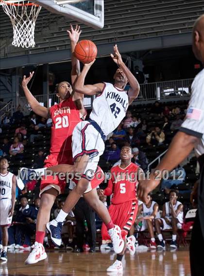 Thumbnail 3 in South Grand Prairie vs. Kimball (DJH5 Holiday Showcase) photogallery.