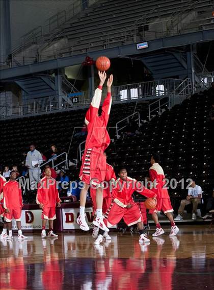 Thumbnail 3 in South Grand Prairie vs. Kimball (DJH5 Holiday Showcase) photogallery.