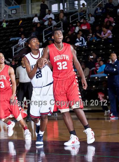Thumbnail 3 in South Grand Prairie vs. Kimball (DJH5 Holiday Showcase) photogallery.
