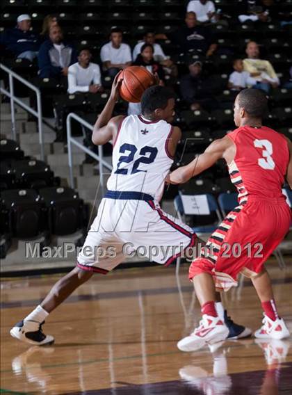 Thumbnail 1 in South Grand Prairie vs. Kimball (DJH5 Holiday Showcase) photogallery.