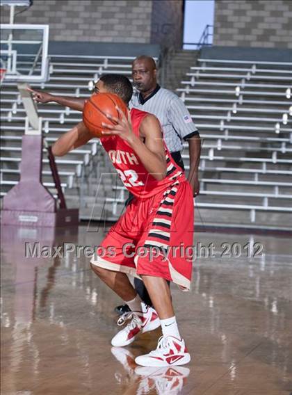 Thumbnail 3 in South Grand Prairie vs. Kimball (DJH5 Holiday Showcase) photogallery.