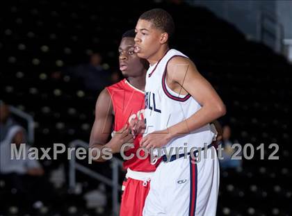Thumbnail 1 in South Grand Prairie vs. Kimball (DJH5 Holiday Showcase) photogallery.