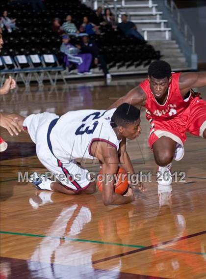 Thumbnail 3 in South Grand Prairie vs. Kimball (DJH5 Holiday Showcase) photogallery.