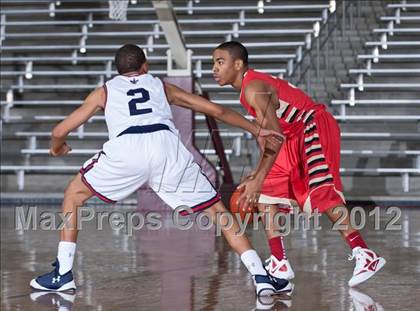 Thumbnail 2 in South Grand Prairie vs. Kimball (DJH5 Holiday Showcase) photogallery.