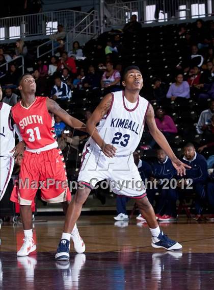 Thumbnail 3 in South Grand Prairie vs. Kimball (DJH5 Holiday Showcase) photogallery.
