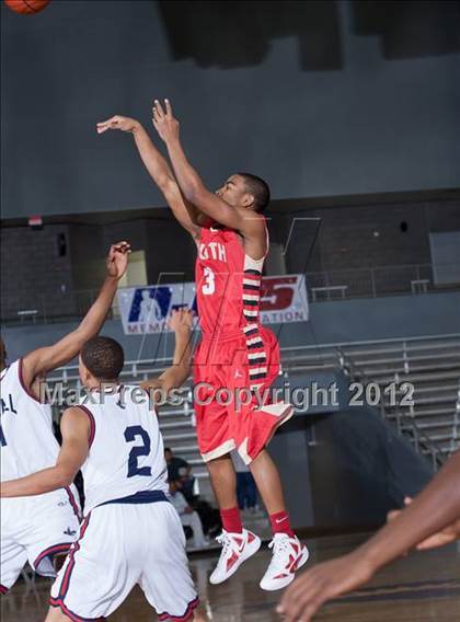 Thumbnail 2 in South Grand Prairie vs. Kimball (DJH5 Holiday Showcase) photogallery.