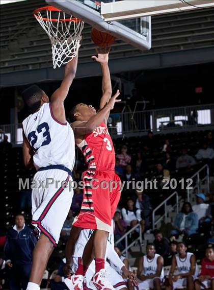 Thumbnail 1 in South Grand Prairie vs. Kimball (DJH5 Holiday Showcase) photogallery.