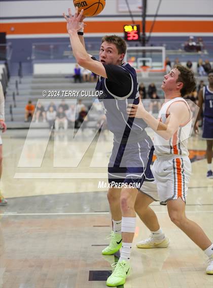 Thumbnail 2 in Crimson Cliffs vs. Skyridge (Falcon Classic) photogallery.