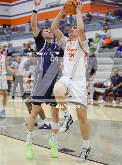 Thumbnail 2 in Crimson Cliffs vs. Skyridge (Falcon Classic) photogallery.