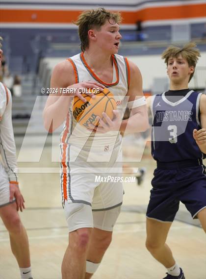 Thumbnail 2 in Crimson Cliffs vs. Skyridge (Falcon Classic) photogallery.