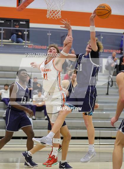 Thumbnail 2 in Crimson Cliffs vs. Skyridge (Falcon Classic) photogallery.