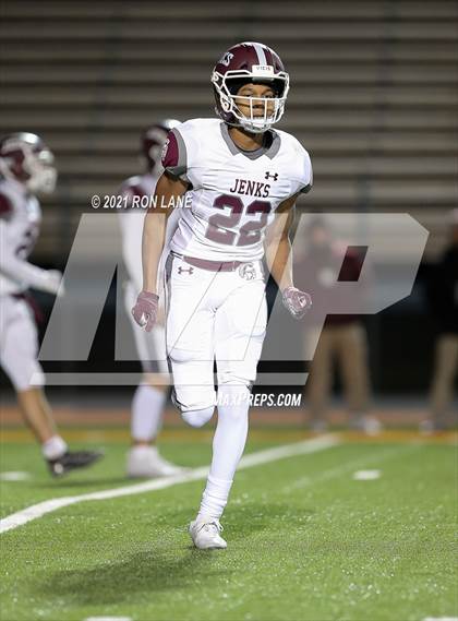 Thumbnail 2 in Jenks vs Mustang (OSSAA 6A D1 Round 2 Playoff) photogallery.