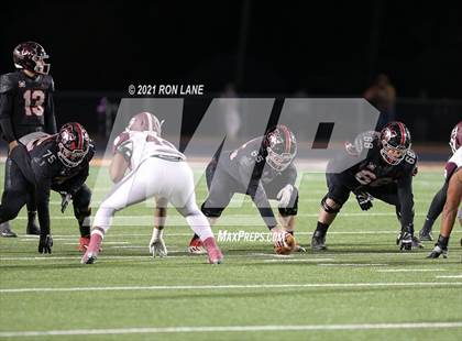 Thumbnail 3 in Jenks vs Mustang (OSSAA 6A D1 Round 2 Playoff) photogallery.