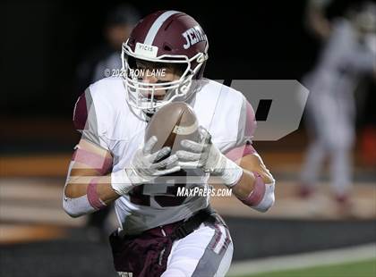 Thumbnail 2 in Jenks vs Mustang (OSSAA 6A D1 Round 2 Playoff) photogallery.