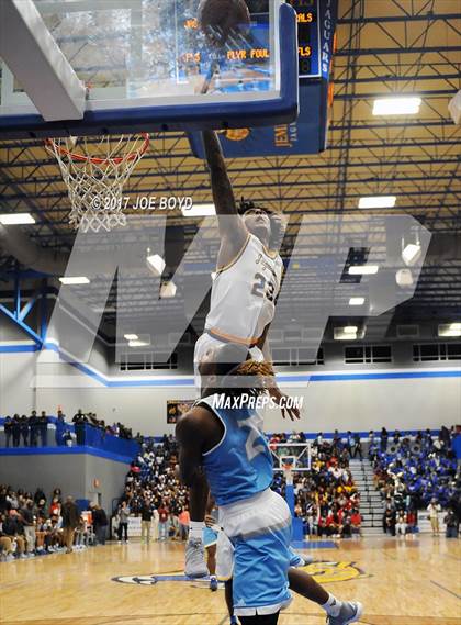 Thumbnail 1 in Lee @ Jemison photogallery.