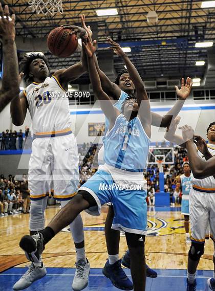Thumbnail 3 in Lee @ Jemison photogallery.