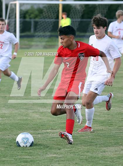 Thumbnail 1 in Charlotte Catholic @ South Mecklenburg photogallery.