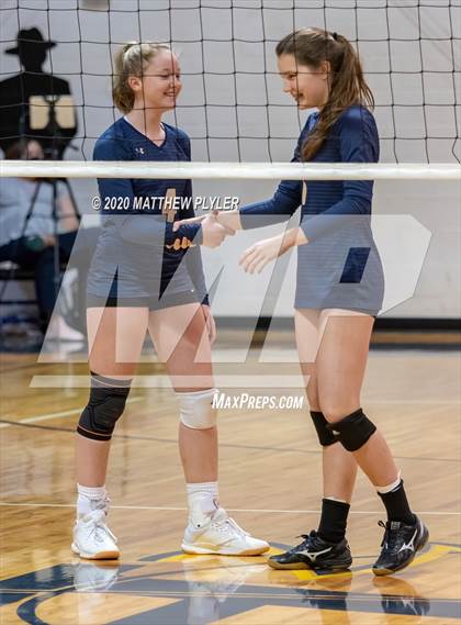 Thumbnail 3 in Thales Academy vs Fayetteville Academy (NCISAA 2A State First Round) photogallery.