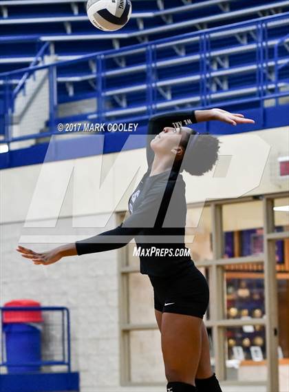 Thumbnail 1 in College Station vs. Corsicana photogallery.