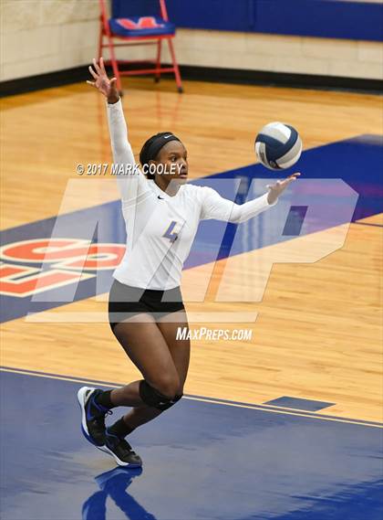 Thumbnail 2 in College Station vs. Corsicana photogallery.