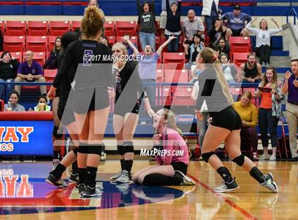 Thumbnail 3 in College Station vs. Corsicana photogallery.