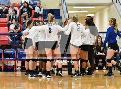 Thumbnail 2 in College Station vs. Corsicana photogallery.