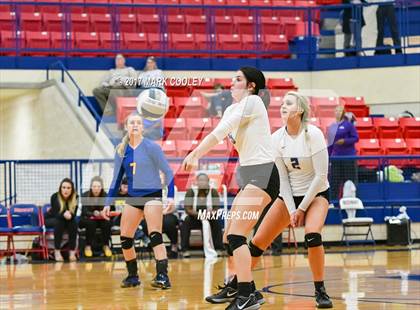 Thumbnail 1 in College Station vs. Corsicana photogallery.