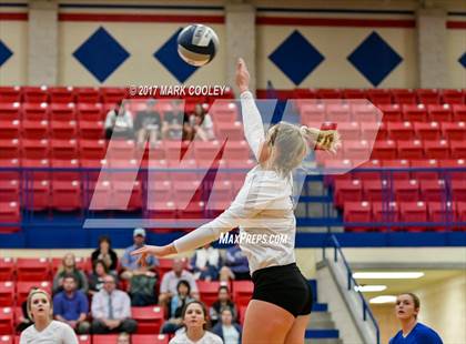 Thumbnail 1 in College Station vs. Corsicana photogallery.