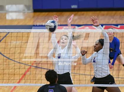 Thumbnail 2 in College Station vs. Corsicana photogallery.