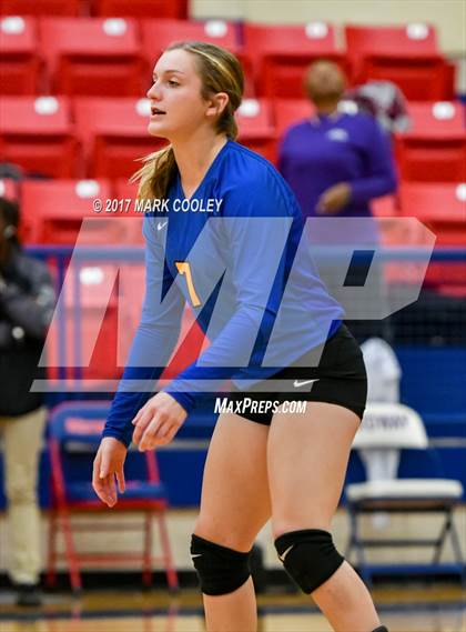 Thumbnail 2 in College Station vs. Corsicana photogallery.