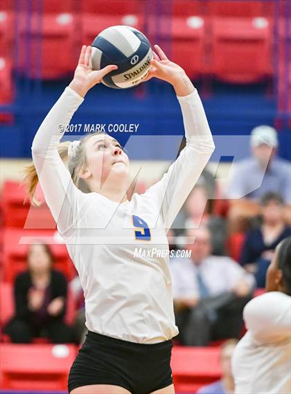 Thumbnail 1 in College Station vs. Corsicana photogallery.