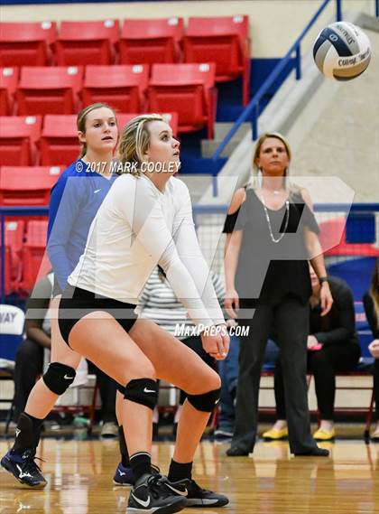 Thumbnail 3 in College Station vs. Corsicana photogallery.