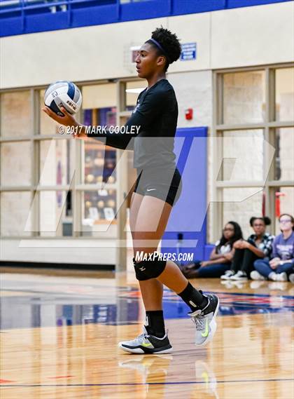 Thumbnail 1 in College Station vs. Corsicana photogallery.