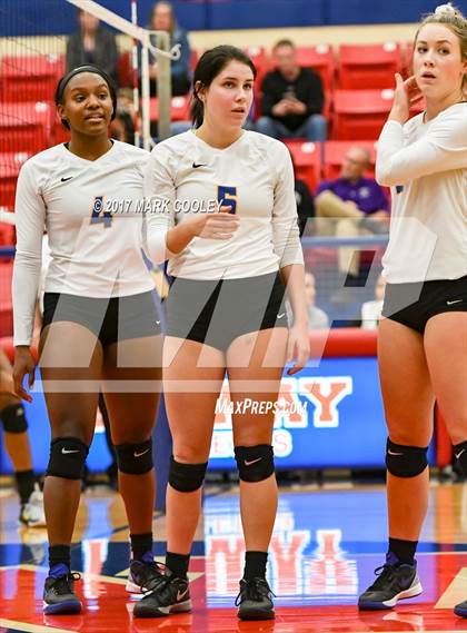 Thumbnail 3 in College Station vs. Corsicana photogallery.