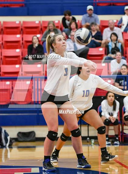 Thumbnail 1 in College Station vs. Corsicana photogallery.