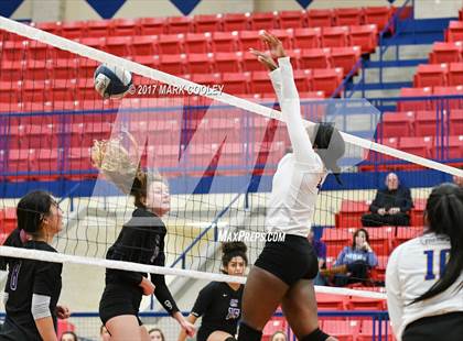 Thumbnail 3 in College Station vs. Corsicana photogallery.